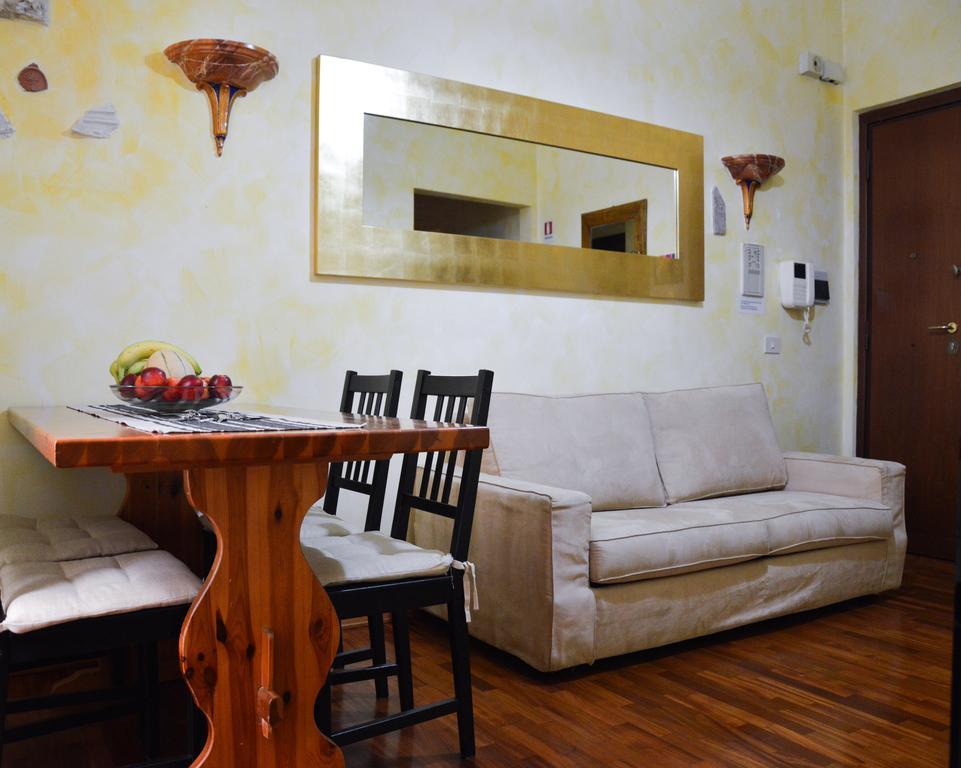 Tridomus - Mecenate 77 Apartment Rom